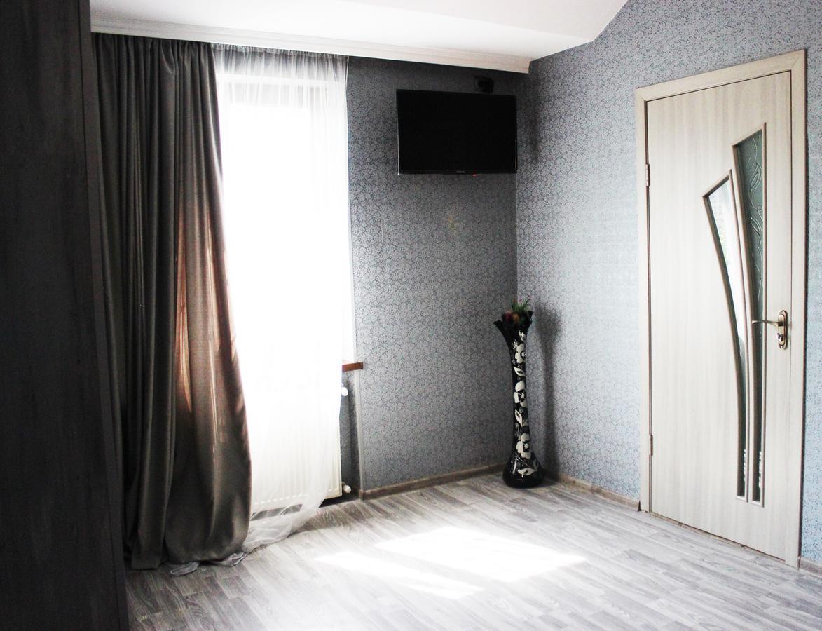 Hotel Golden Way Tbilisi Exterior foto