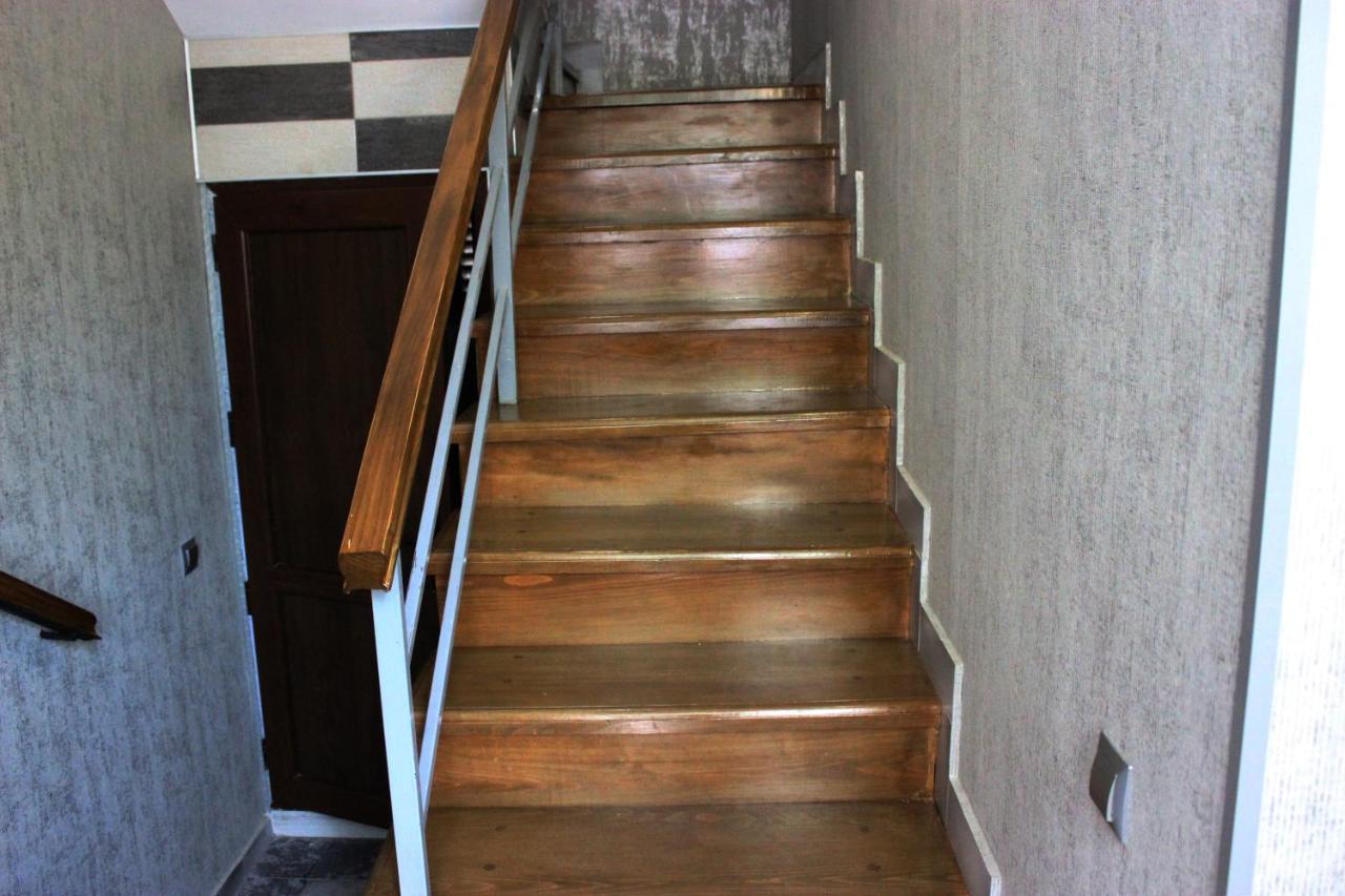 Hotel Golden Way Tbilisi Exterior foto